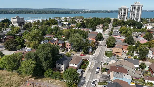 Additional image 46 of 484 John St