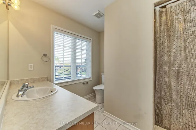 Additional image 14 of 126 Merrilee Cres