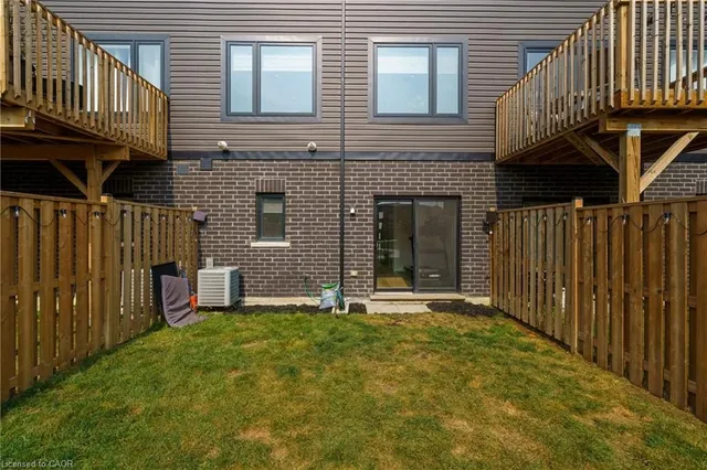 Additional image 33 of 52 Cadwell Lane