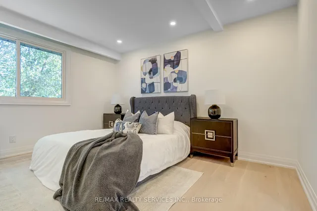 Additional image 22 of 5133 Cherryhill Cres