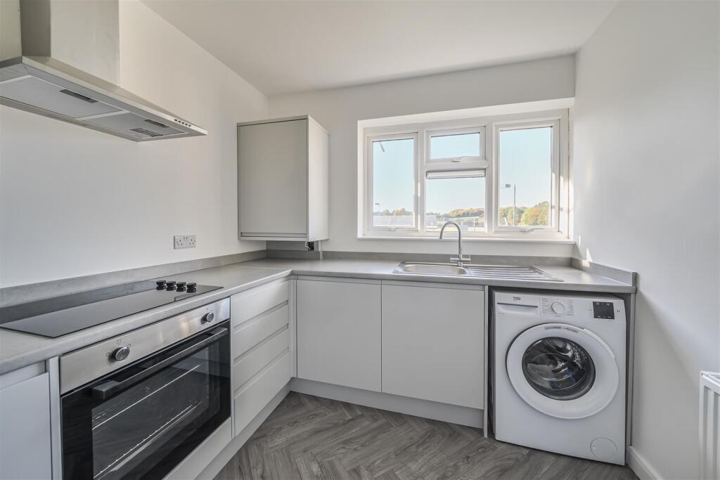 Additional image 3 of Hopkins Crescent, Sandridge