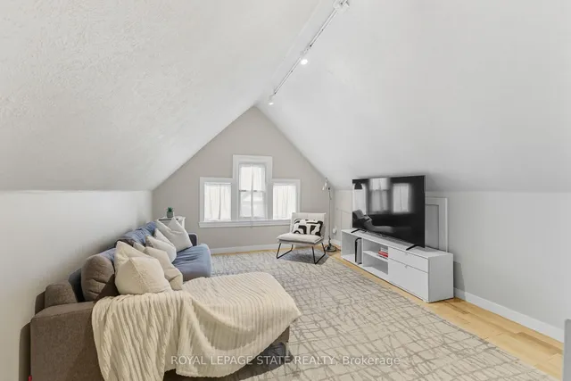 Additional image 25 of 13 Bruce St