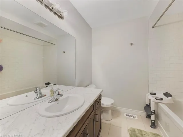 Additional image 16 of 69 Lloyd Davies Way