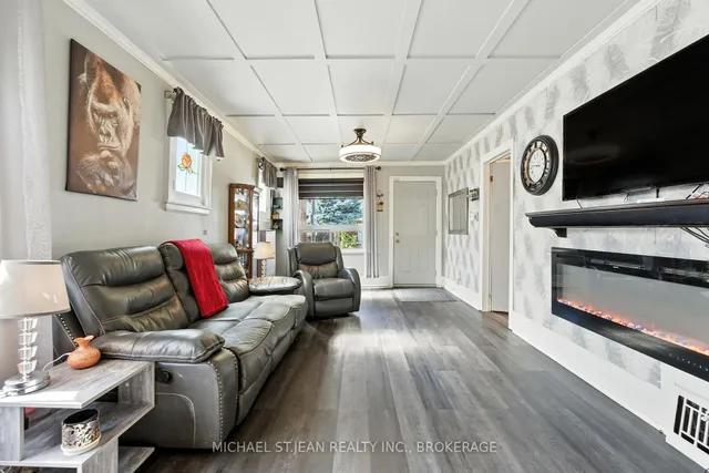 Additional image 18 of 313 Graham Ave