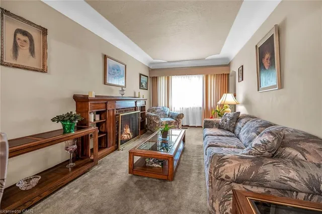 Additional image 11 of 27 Paradise Rd