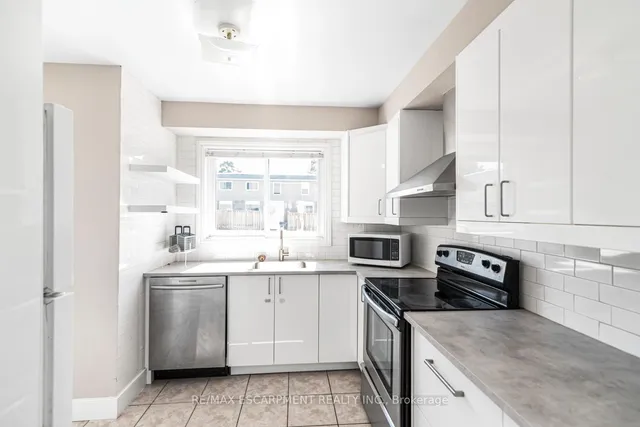 Additional image 10 of 25 Bryna Ave Unit F