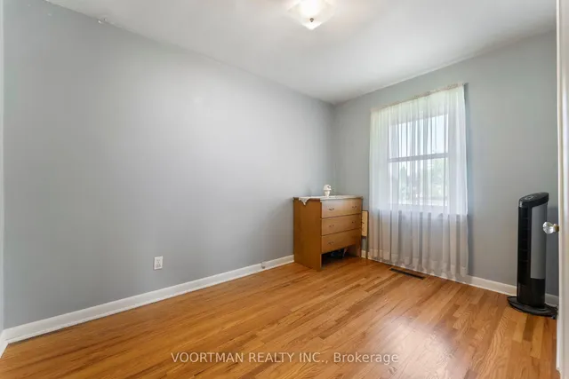 Additional image 11 of 136 Warren Ave