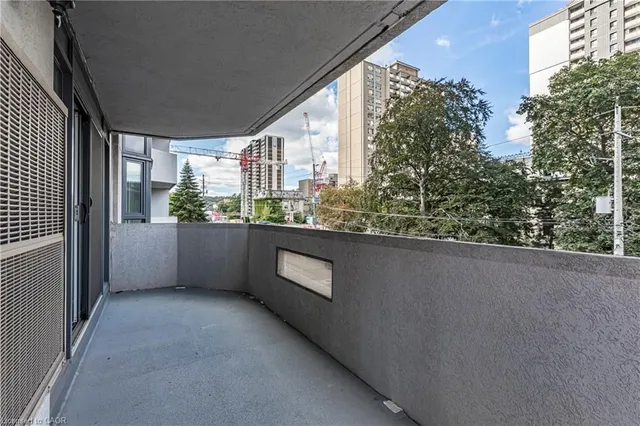 Additional image 18 of 67 Caroline St Unit 304 (3D)