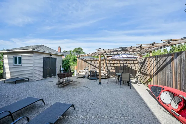 Additional image 42 of 28 Tara Crt