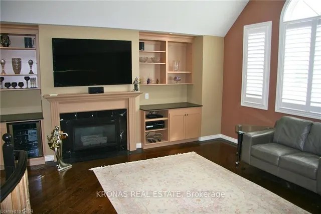 Additional image 18 of 85 Waterford Cres