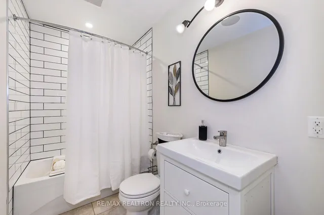 Additional image 26 of 5472 Randolph Cres