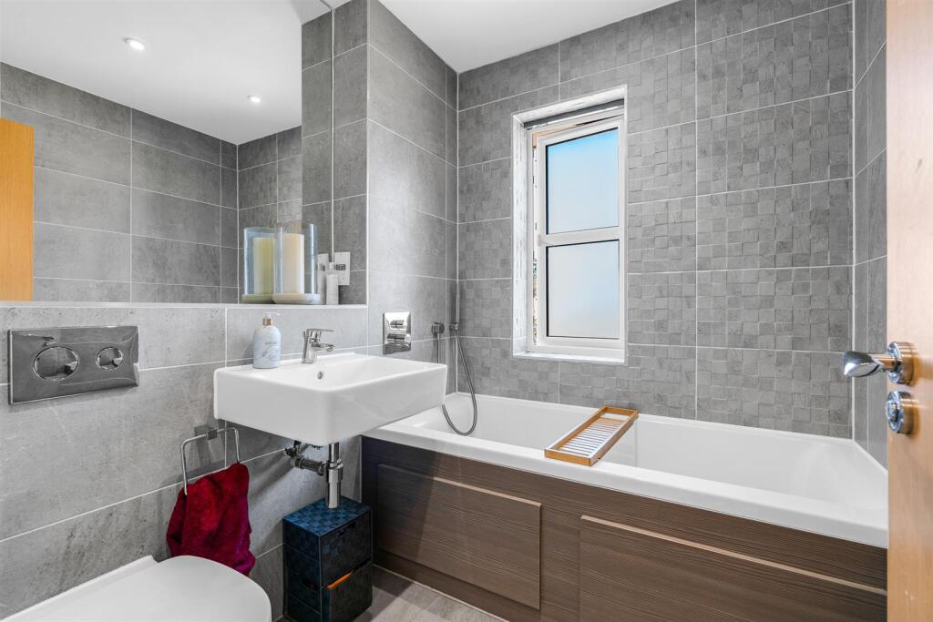 Additional image 13 of Butterwick Way, Welwyn