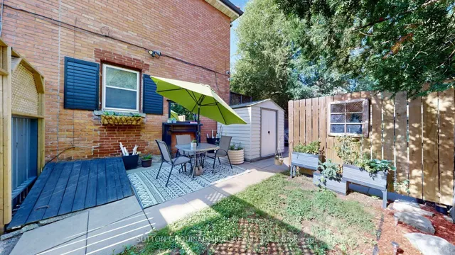 Additional image 30 of 164 WENTWORTH St