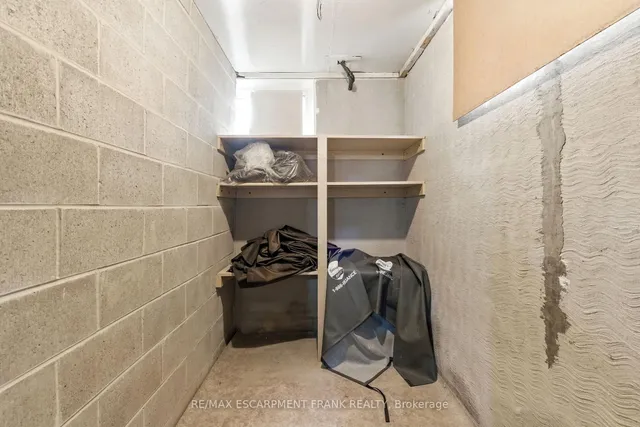 Additional image 38 of 174 Broker Dr