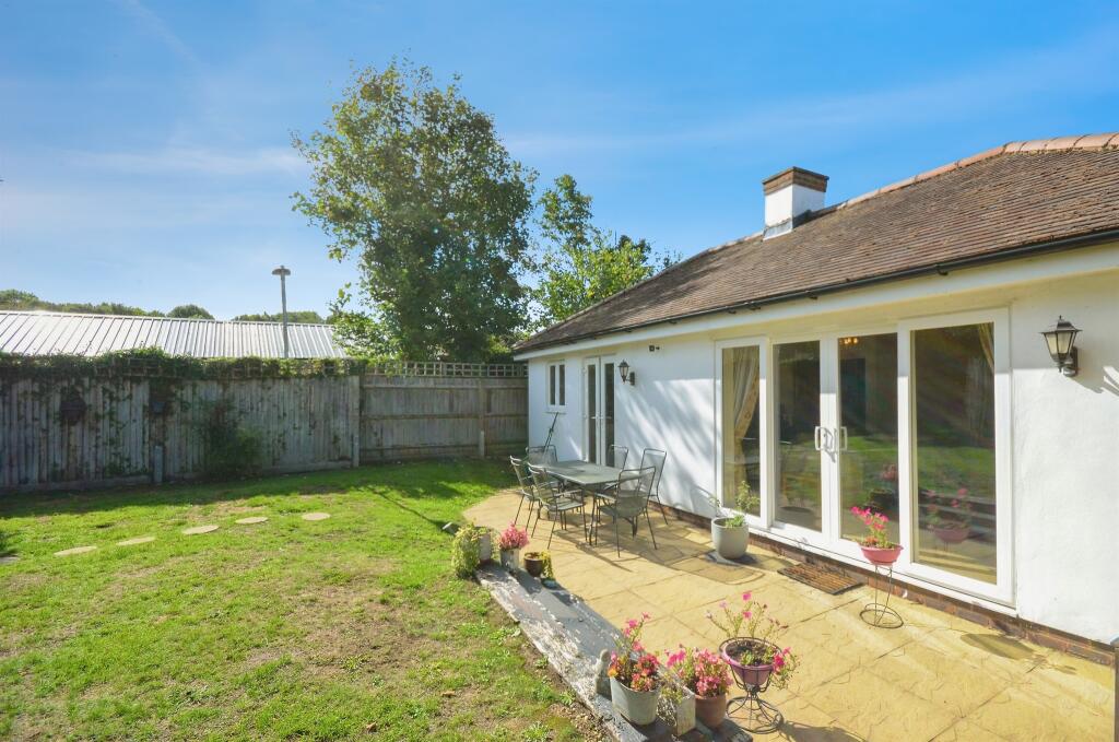 Additional image 16 of Redhall End, Colney Heath, St. Albans