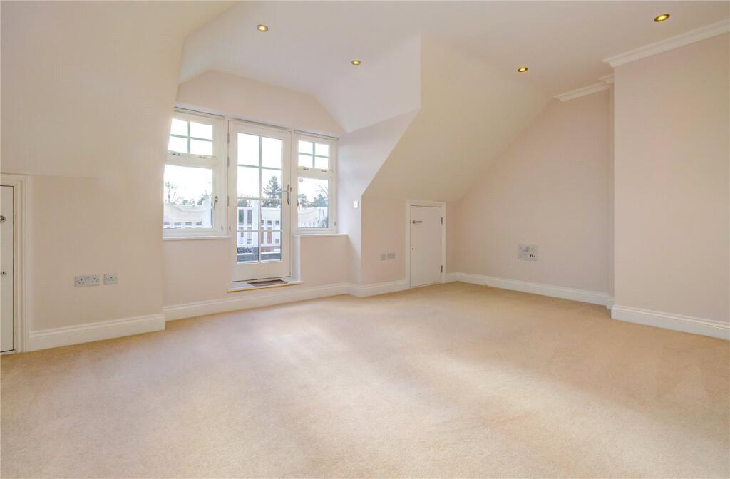 Additional image 2 of The Forresters, Harpenden, Hertfordshire, AL5