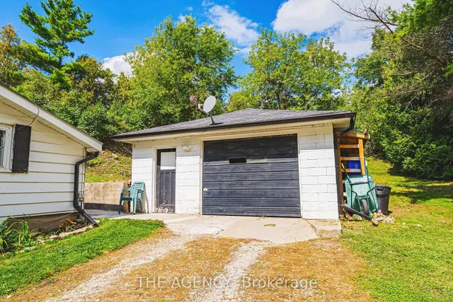 Additional image 28 of 327 Campbell Ave