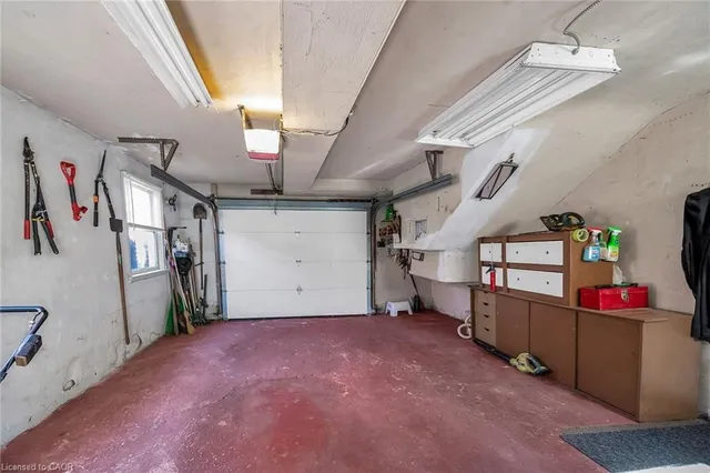 Additional image 42 of 27 Paradise Rd