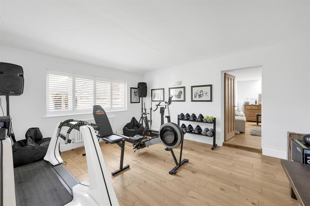 Additional image 5 of Roundwood Park, Harpenden