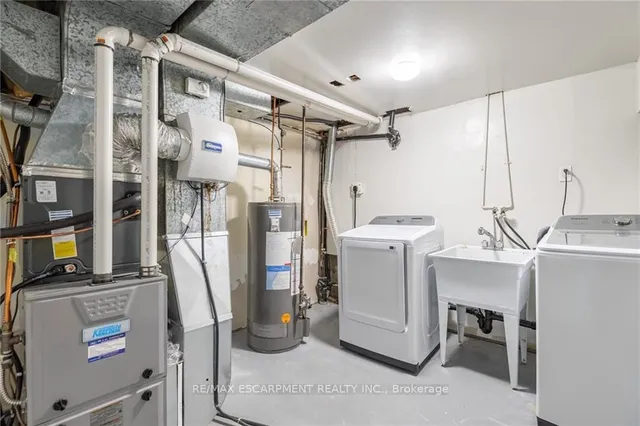 Additional image 31 of 5 Twinoaks Cres