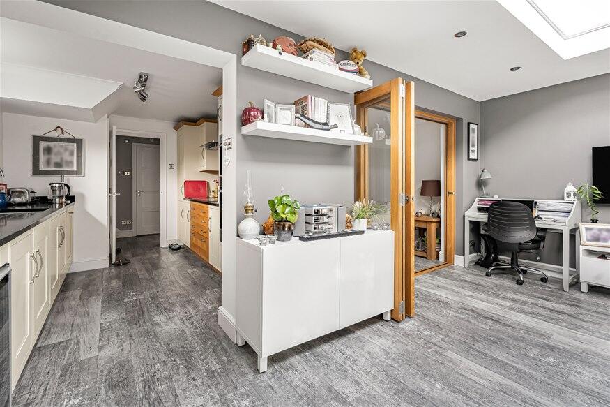 Additional image 5 of Cranbourne Drive, Harpenden, AL5