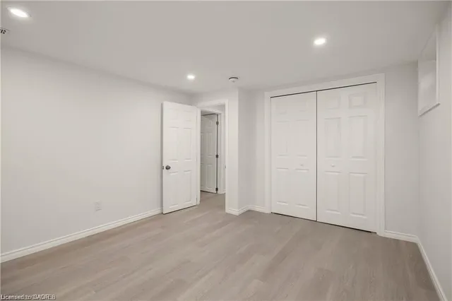 Additional image 11 of 60 Champlain Ave Unit Main Floor
