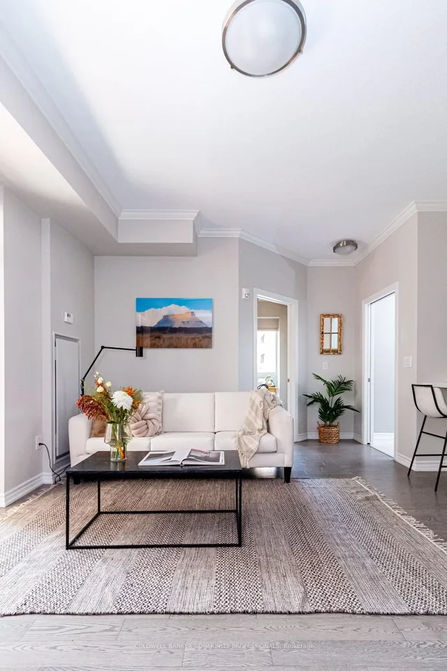 Additional image 33 of 81 Robinson St Unit 203