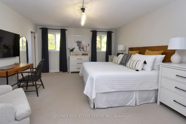 Additional image 26 of 35 Eringate Dr