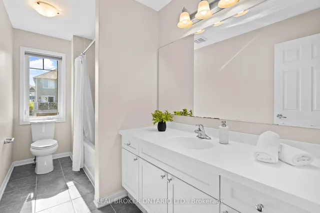 Additional image 23 of 565 Attenborough Terr