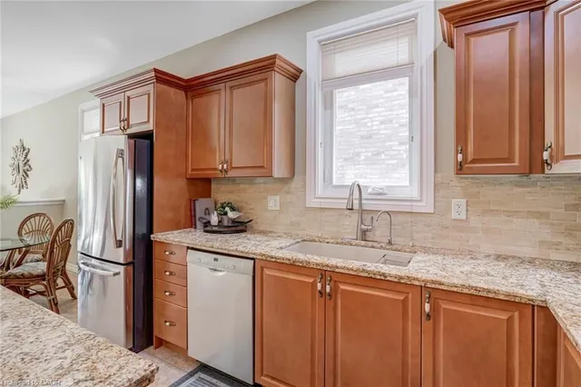 Additional image 10 of 183 Valridge Dr