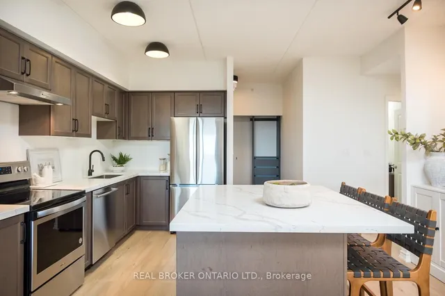 Additional image 6 of 650 Sauve St Unit 302