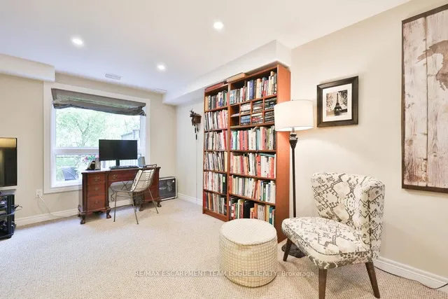 Additional image 38 of 2229 Walkers Line Unit 16