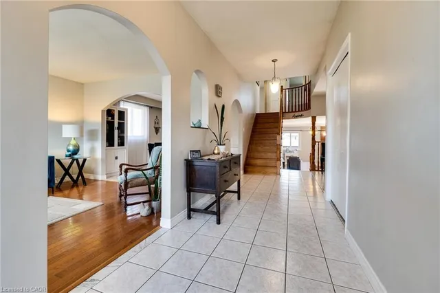 Additional image 6 of 18 Pavarotti Crt