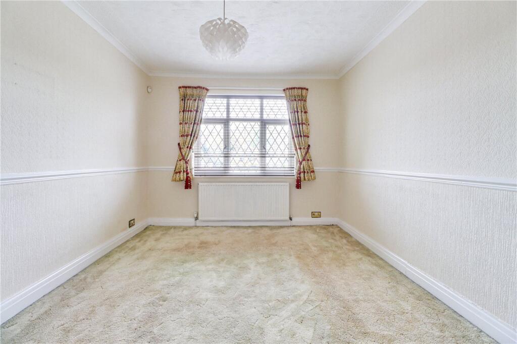 Additional image 9 of Bullens Green Lane, Colney Heath, St. Albans, AL4 0QR