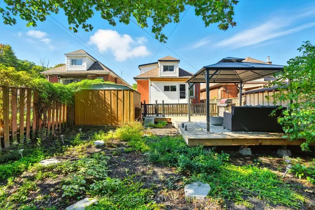 Additional image 5 of 313 Graham Ave