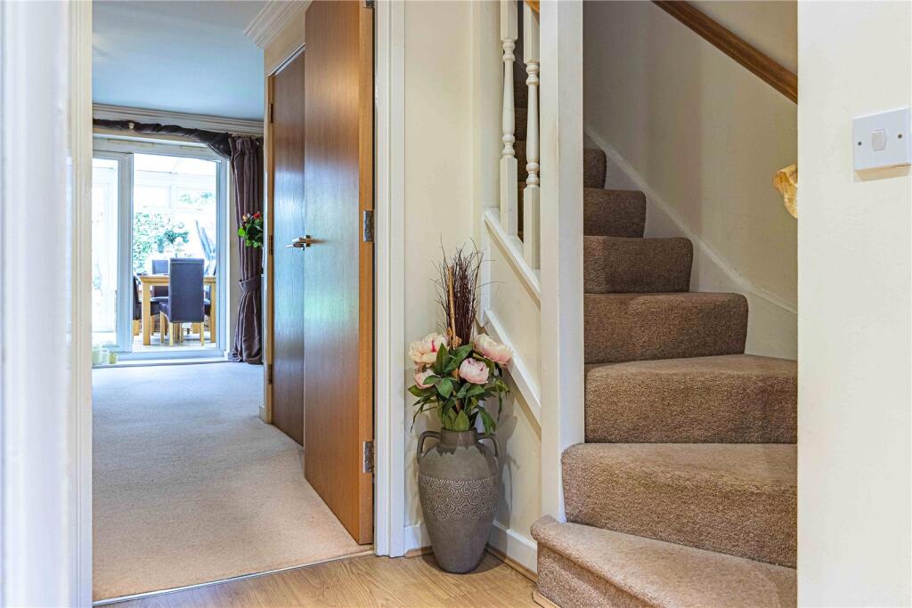 Additional image 18 of Centaures Square, Frogmore, St Albans, Hertfordshire, AL2