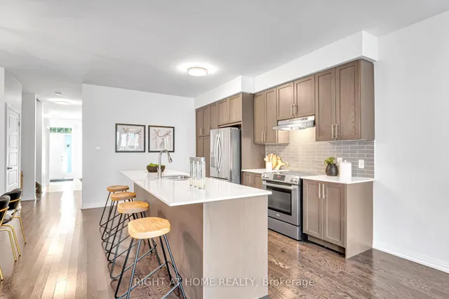 Additional image 15 of 59 Henry Cres