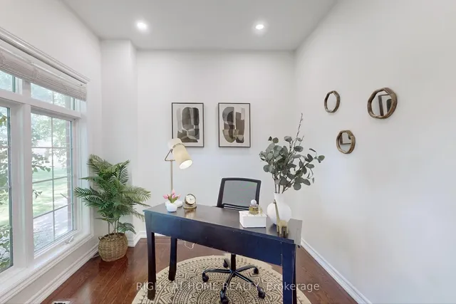 Additional image 33 of 2359 Lepage Common