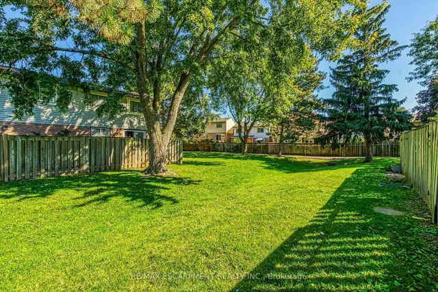 Additional image 37 of 341 Wilson Dr Unit 16