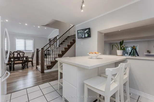 Additional image 20 of 209 Portage Lane