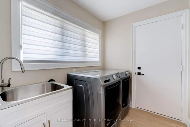 Additional image 31 of 5255 Lakeshore Rd Unit 57