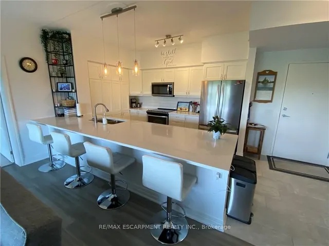 Additional image 9 of 39 SISTER VARGA Terr Unit 312