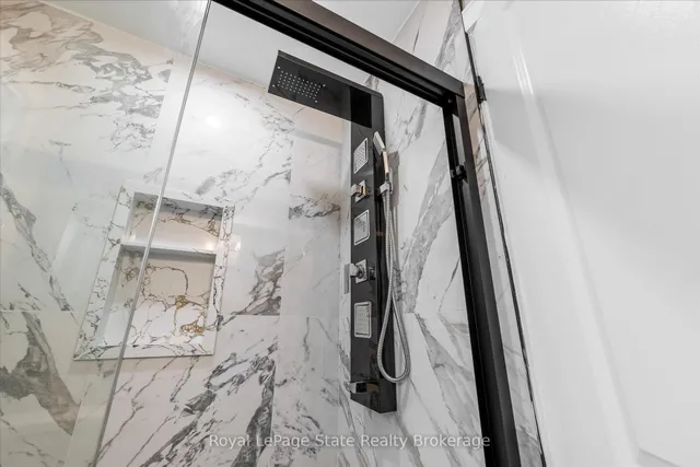 Additional image 18 of 1965 Brampton St