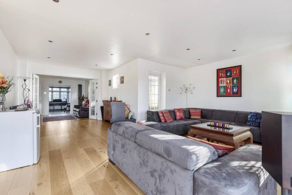 Additional image 28 of Westfields, St Albans, Hertfordshire, AL3