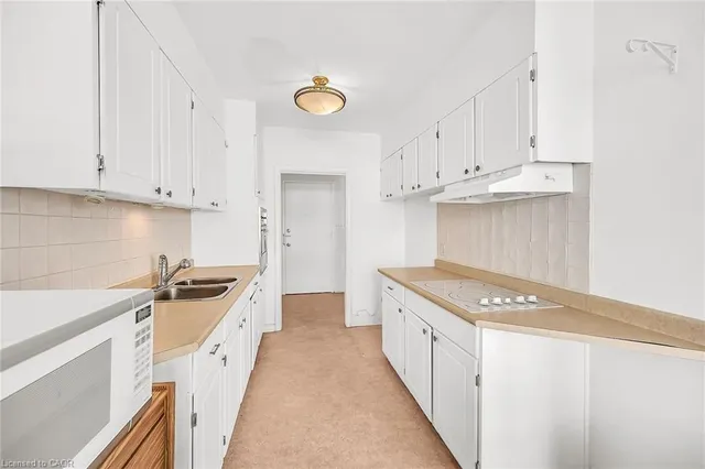 Additional image 21 of 510 Queenston Rd Unit 404