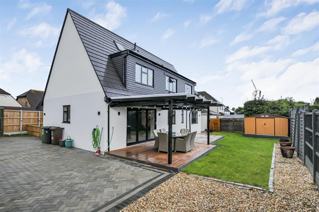 Additional image 17 of Burston Drive, Park Street, St. Albans