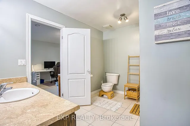 Additional image 21 of 25 Ivybridge Dr Unit 2