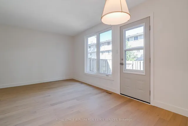 Additional image 9 of 1396 Upper Ottawa St Unit 6