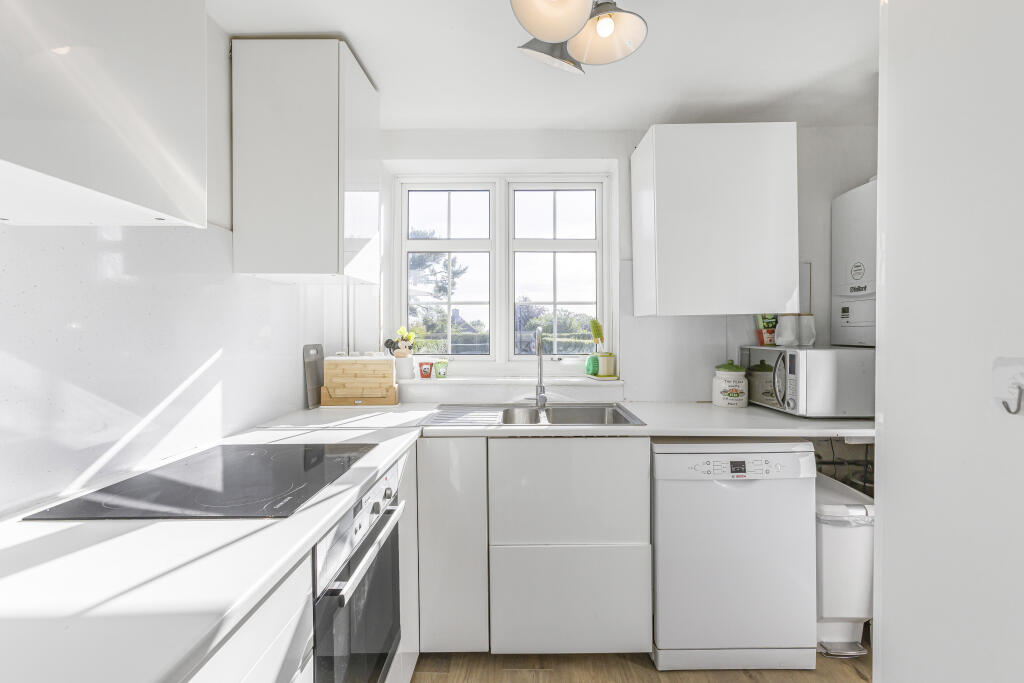 Additional image 14 of Digswell Road, Welwyn Garden City, Hertfordshire, AL8