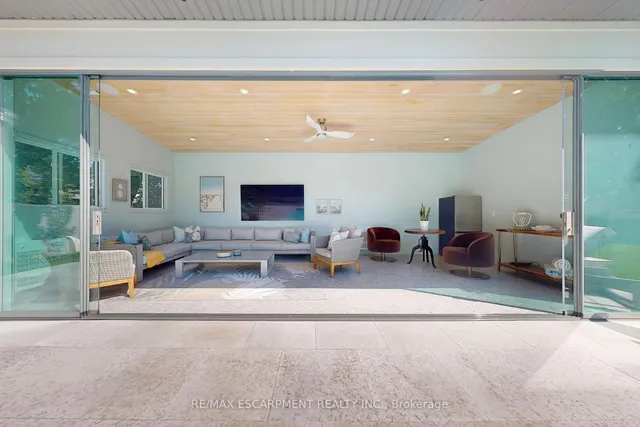 Additional image 49 of 977 Gorton Ave